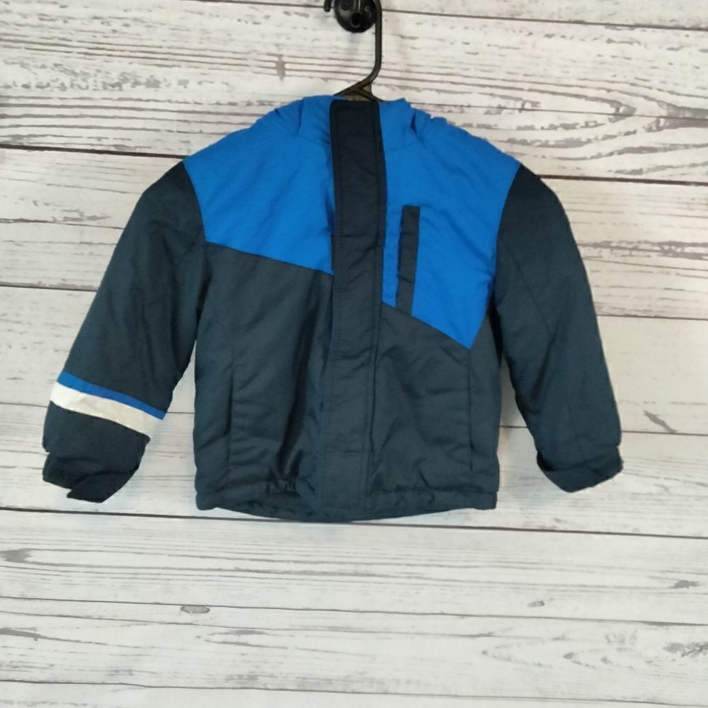 "Healthtex" boys jacket - Picture 2 of 8